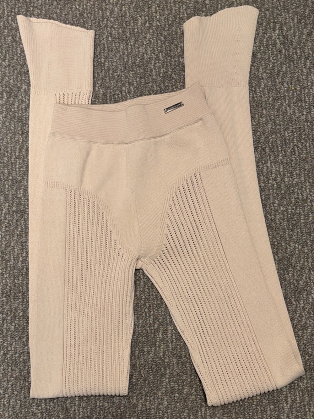 Women’s Ribbed Knit Leggings in Cream